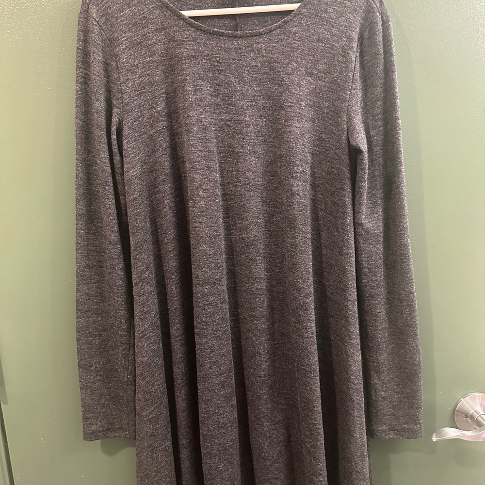 Old Navy Charcoal Long Sleeve Dress